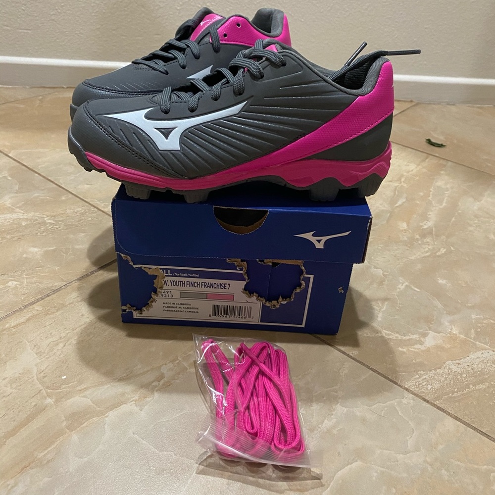 New Mizuno 9spike Advanced Finch Franchise 7 Size3